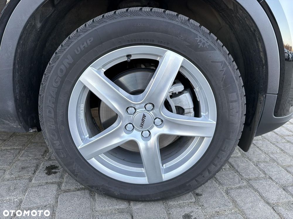 Volvo XC 40 B3 Core - 12