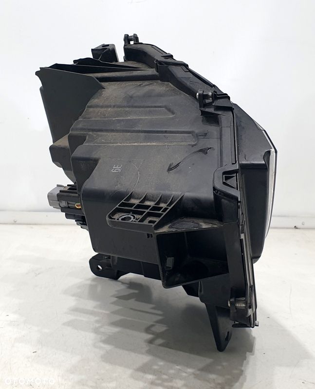 Mitsubishi Eclipse Cross Reflektor Lewy - 2