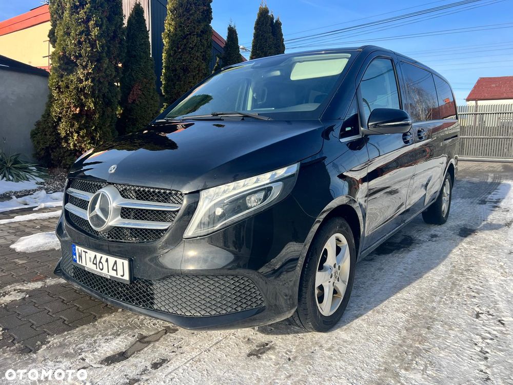 Mercedes-Benz Klasa V - 1
