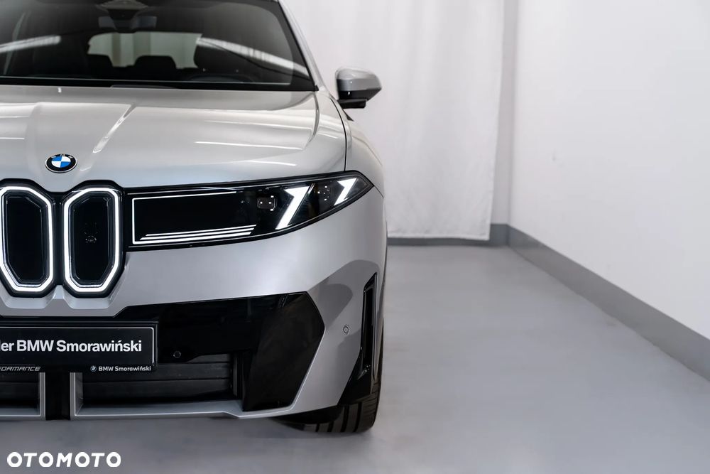 BMW iX3 - 9