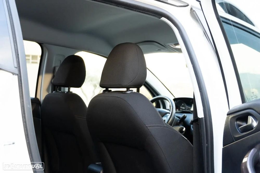 Peugeot 2008 - 20