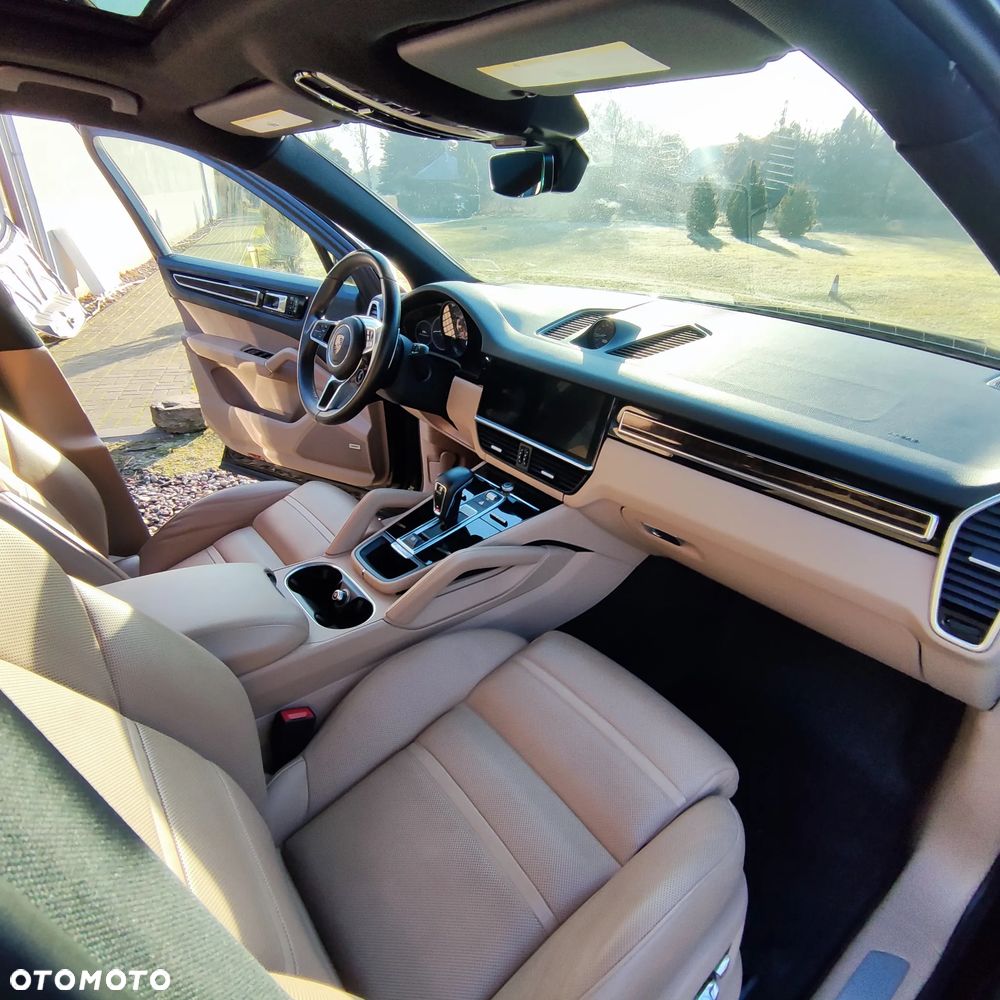 Porsche Cayenne E-Hybrid Tiptronic S - 17