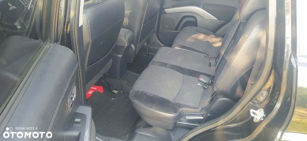 Mitsubishi Outlander 2.0 DI-D 4WD Inform - 15