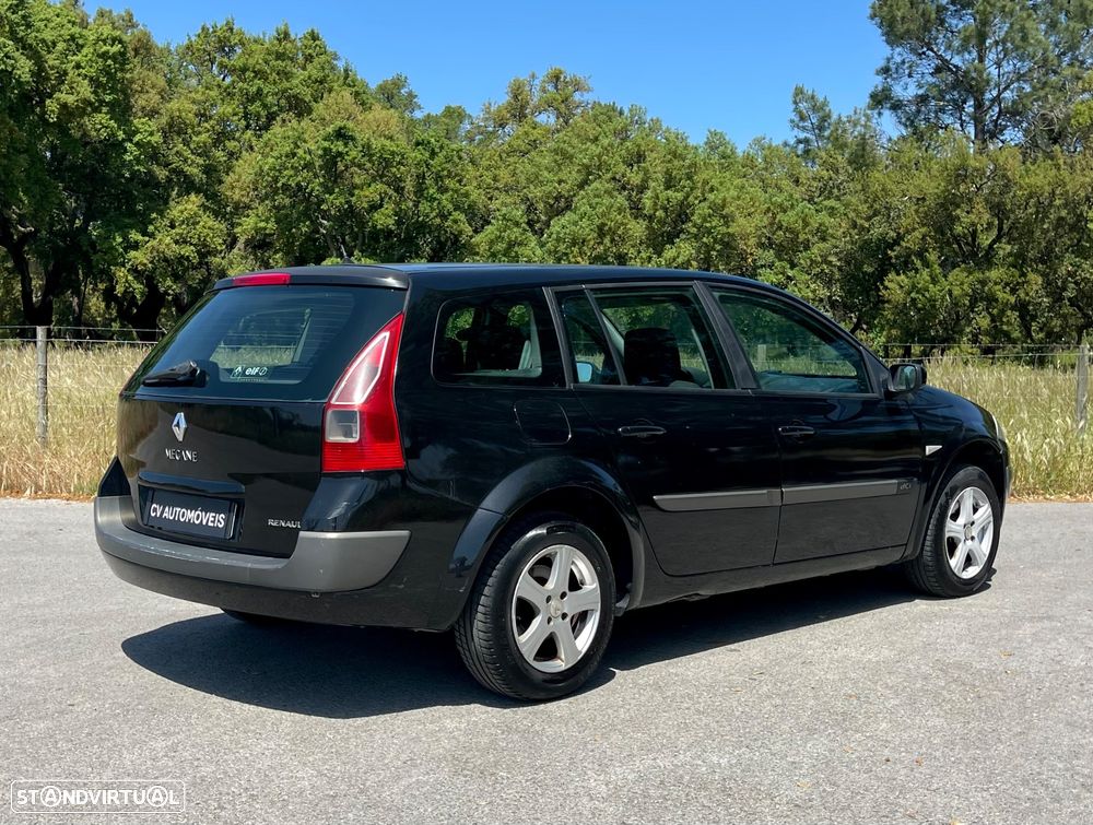 Renault Mégane 1.5 dCi Dynamique - 5