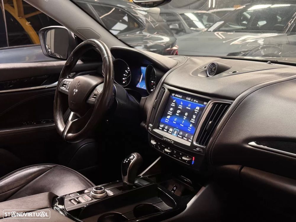 Maserati Levante 3.0 V6 - 27