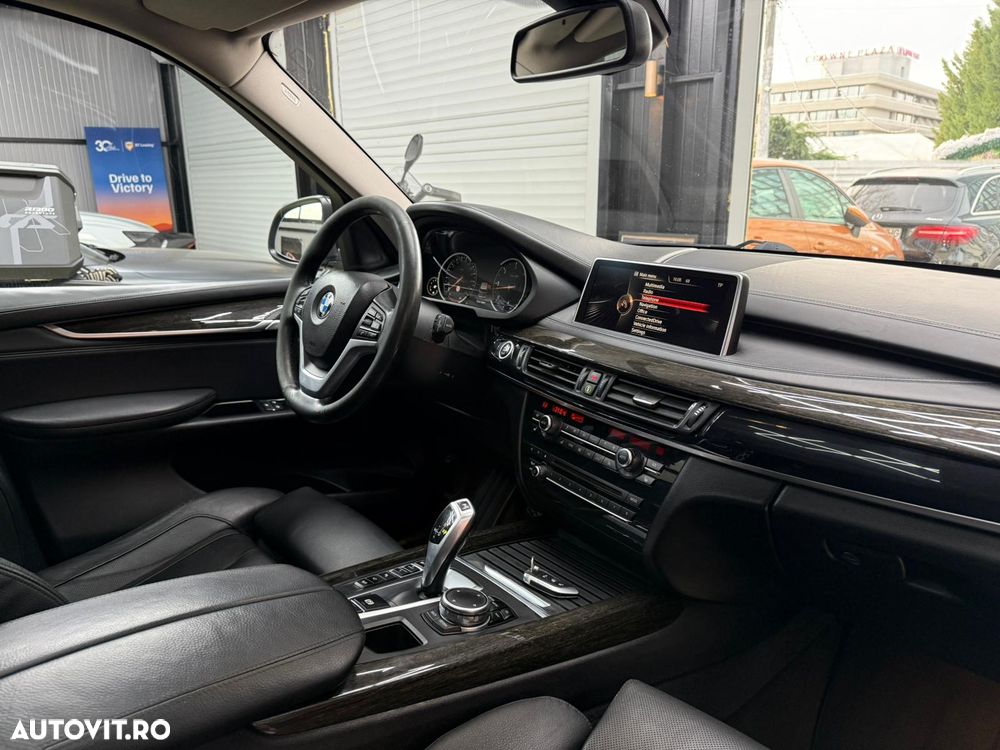 BMW X5 xDrive40d - 36