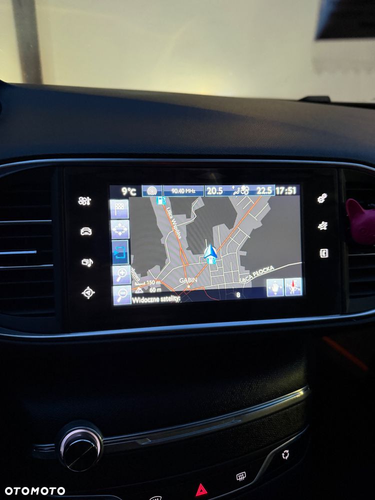 Peugeot 308 1.6 BlueHDi Allure S&S - 23