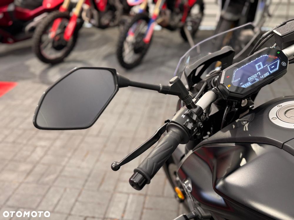 Yamaha MT - 7