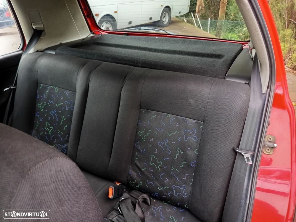 VW Golf 1.9 TDi GL - 23