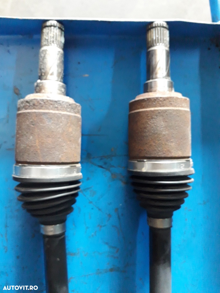 Planetară stanga dreapta spate Ford Kuga 2.0 tdci 2007 2008 2009 2010 2011 2012 2013 2014 AG9N-4B402-AA - 2