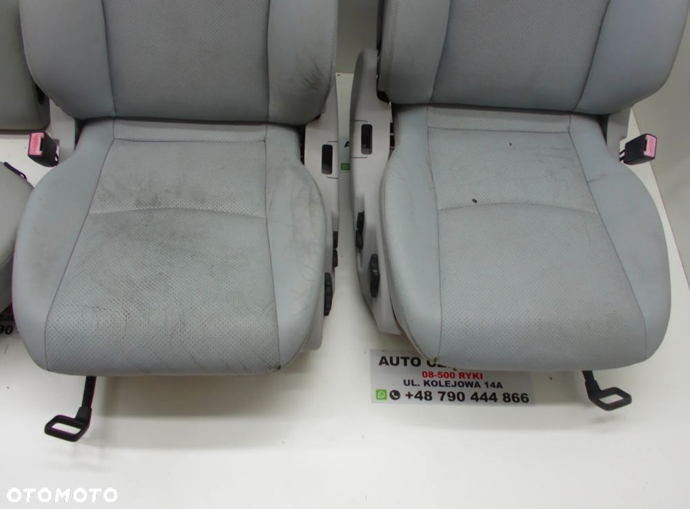 Mercedes W203 Kombi Fotele Kanapa Siedzenia - 3