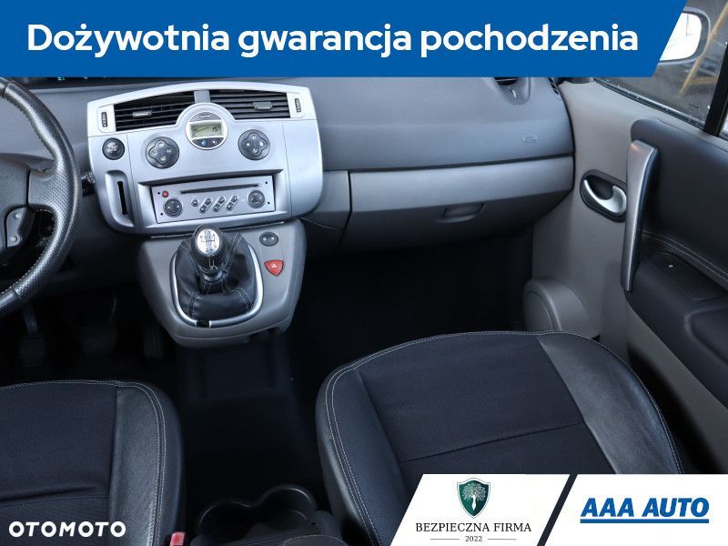 Renault Grand Scenic - 9