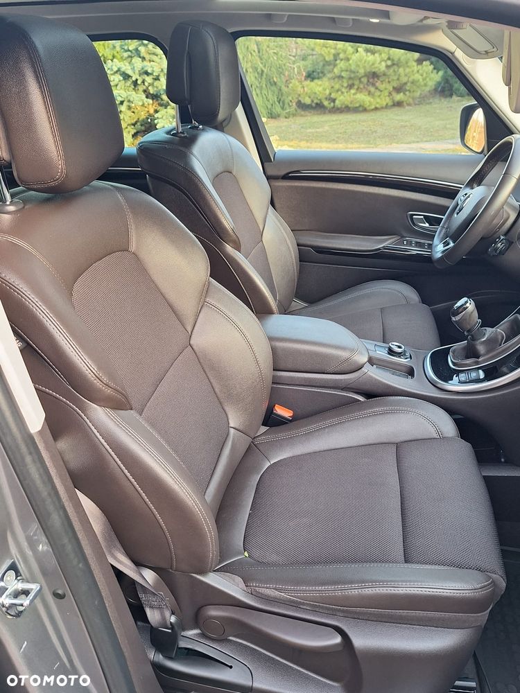 Renault Espace Energy dCi 130 Intens - 10