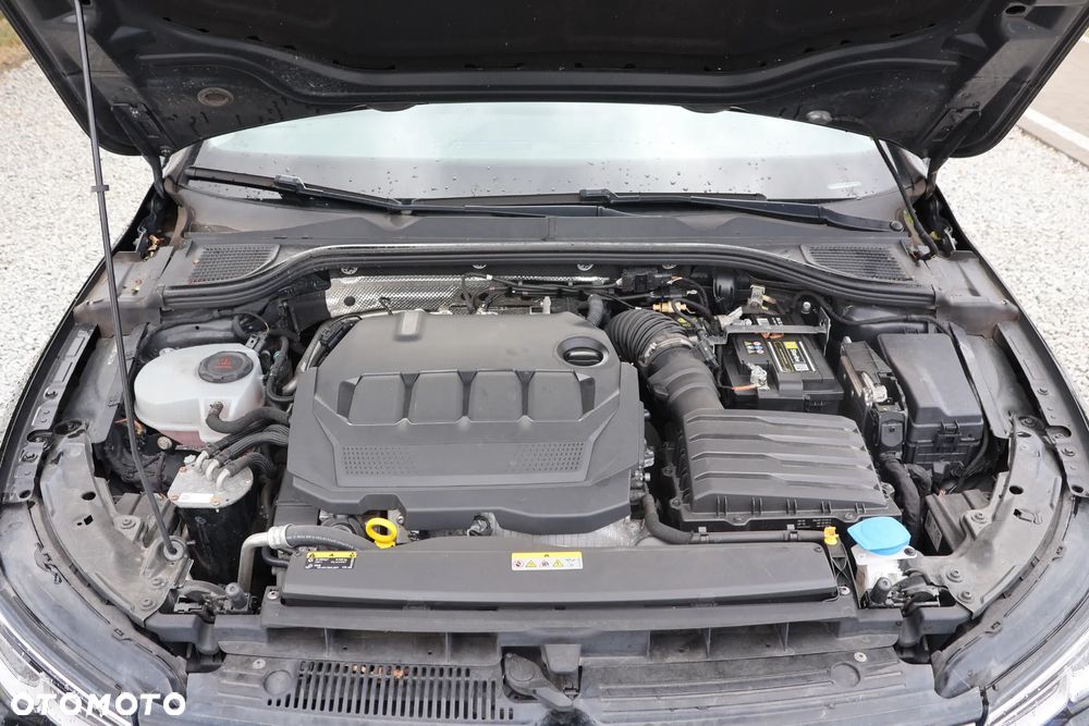 Volkswagen Golf Variant 2.0 TDI SCR DSG Comfortline - 22