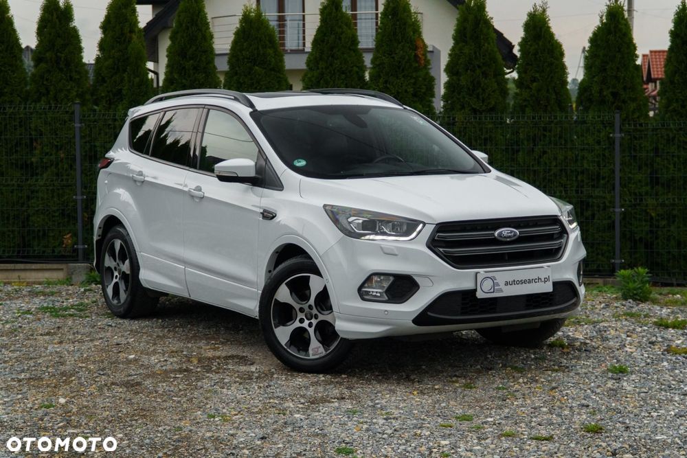 Ford Kuga - 4