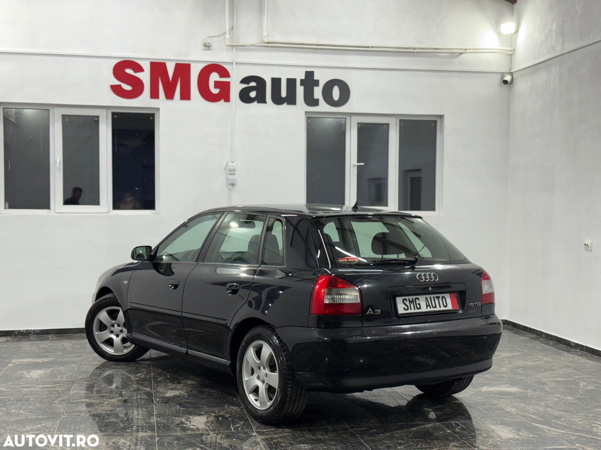 Audi A3 1.9 TDI Ambiente - 4