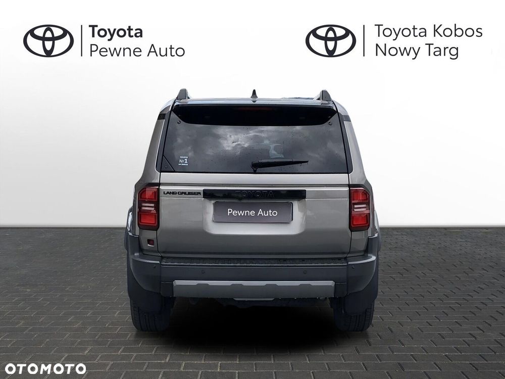 Toyota Land Cruiser LC 2.8 D-4D Invincible - 4