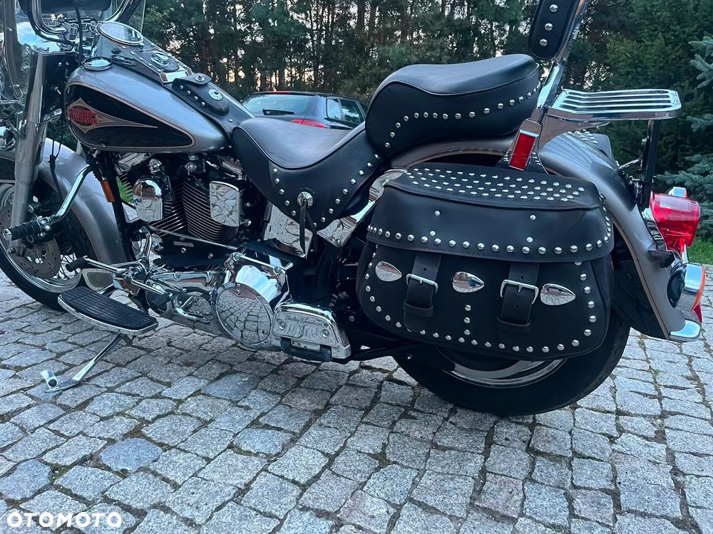 Harley-Davidson Softail Heritage Classic - 12