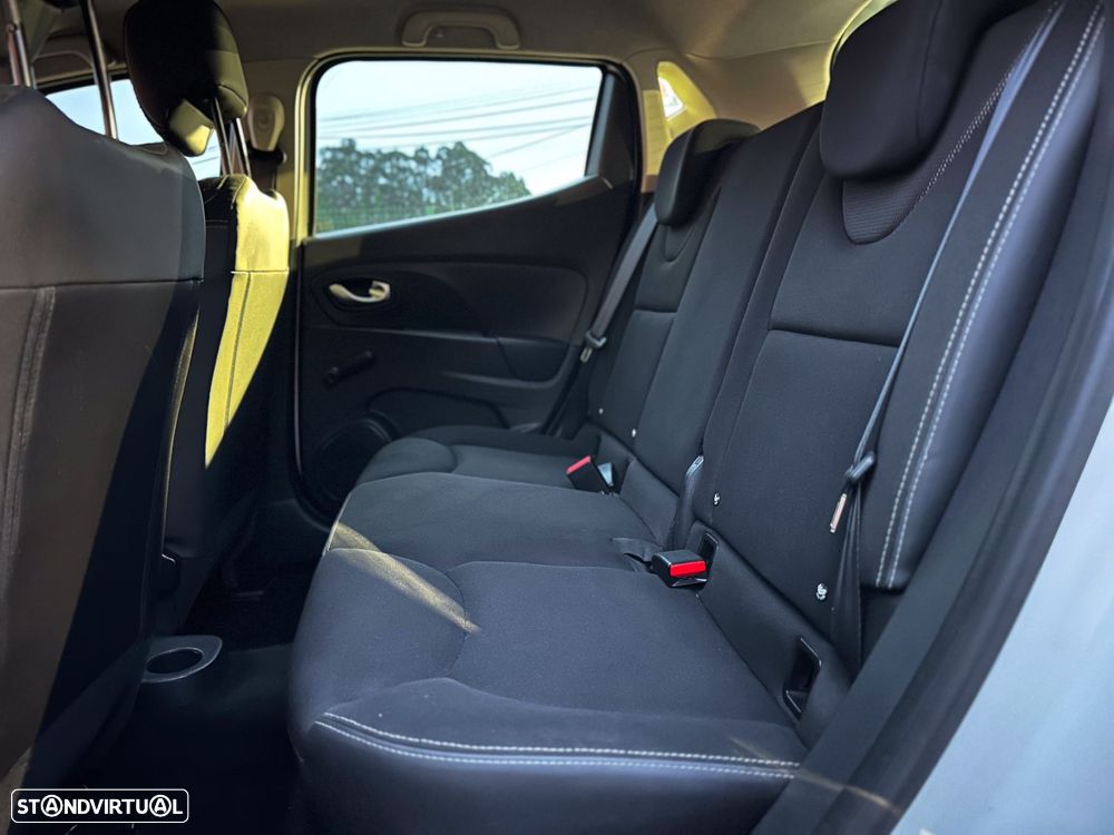 Renault Clio 1.5 dCi Confort - 13