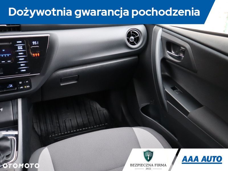 Toyota Auris - 9