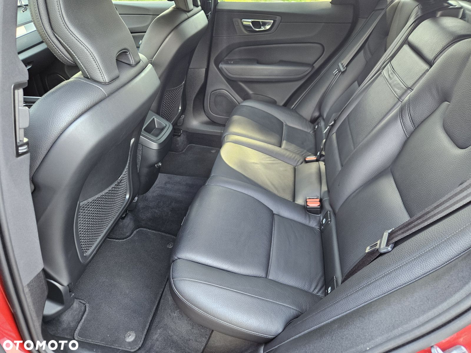 Volvo XC 60 - 30