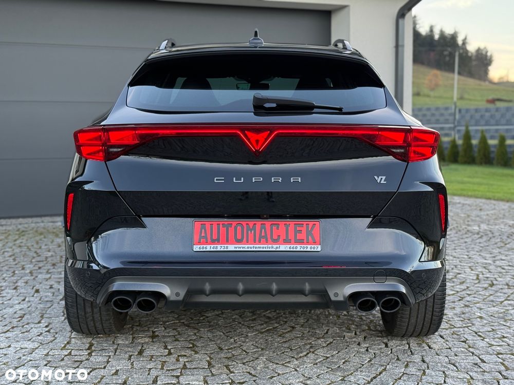 Cupra Formentor 2.0 TSI 4Drive DSG VZ Black Edition - 10