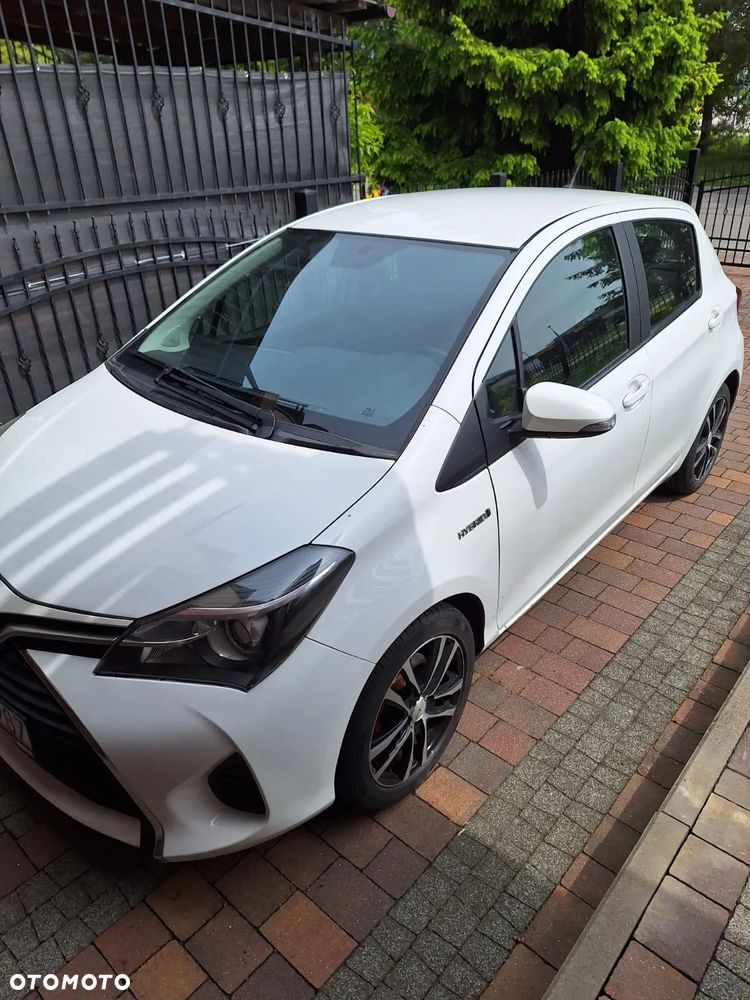 Toyota Yaris Hybrid 1.5 VVT-i Style - 4