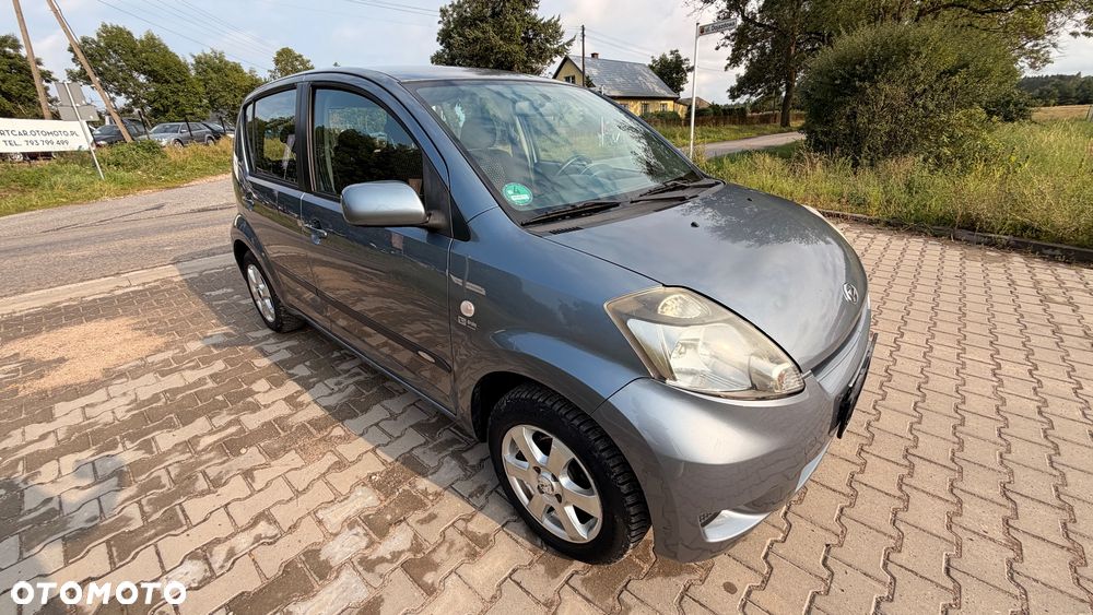 Daihatsu Sirion - 17