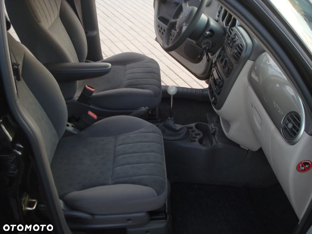 Chrysler PT Cruiser - 20