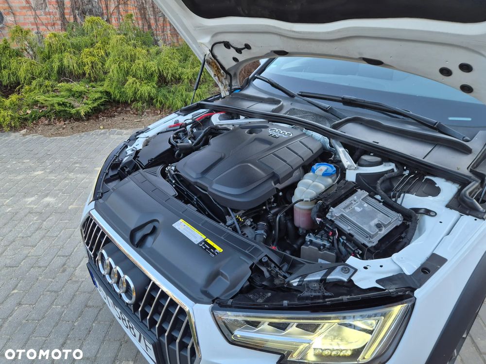 Audi A4 Allroad 2.0 TDI Quattro - 38