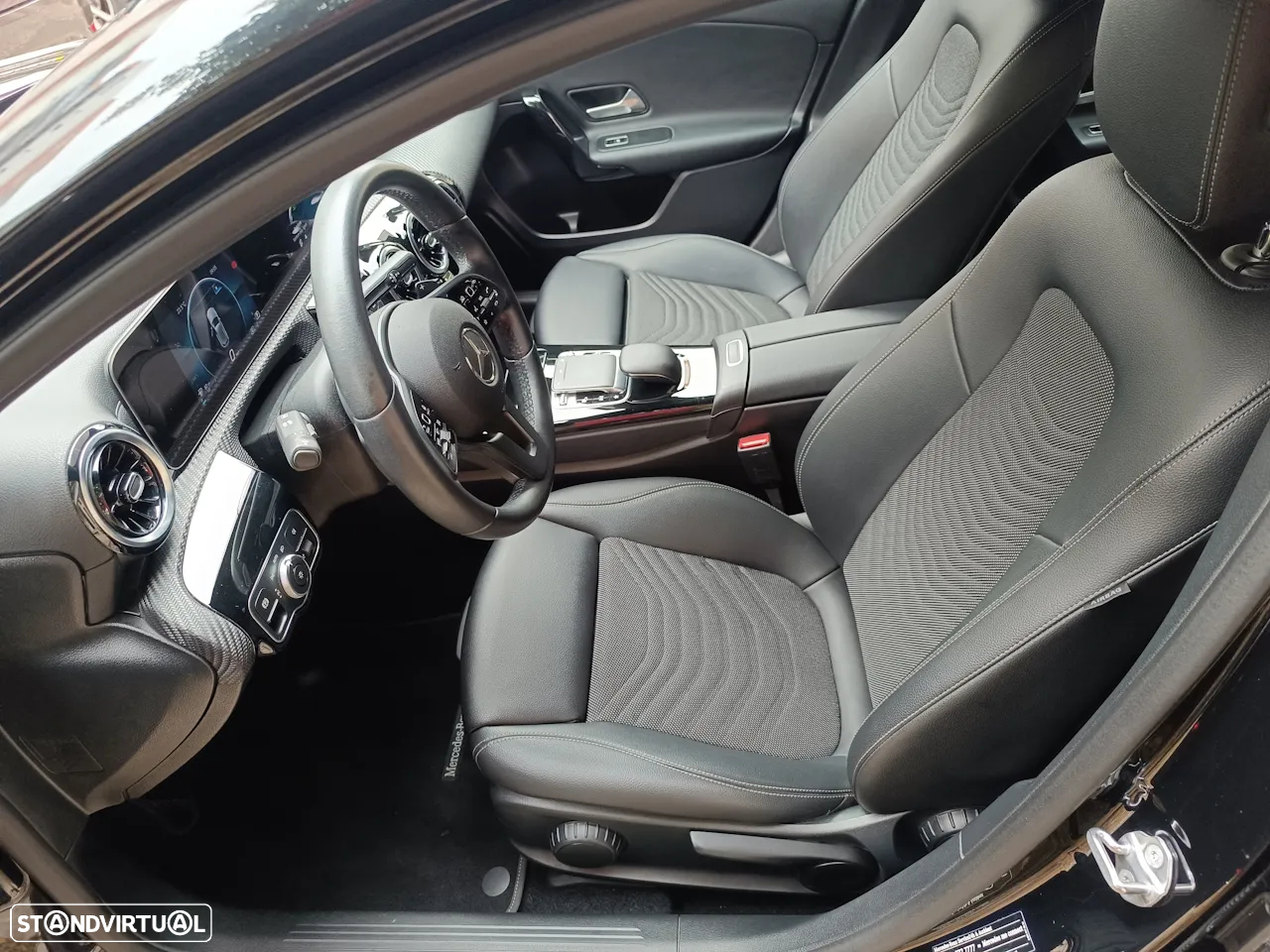 Mercedes-Benz A 200 7G-DCT Progressive - 9