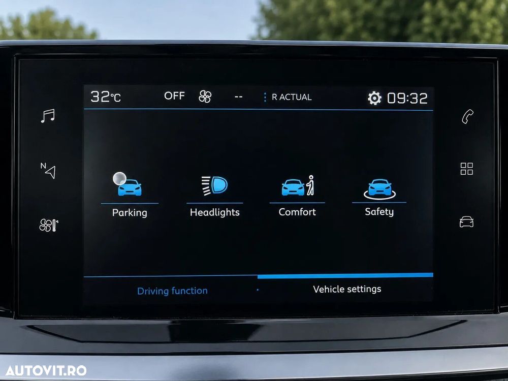Peugeot 2008 - 16
