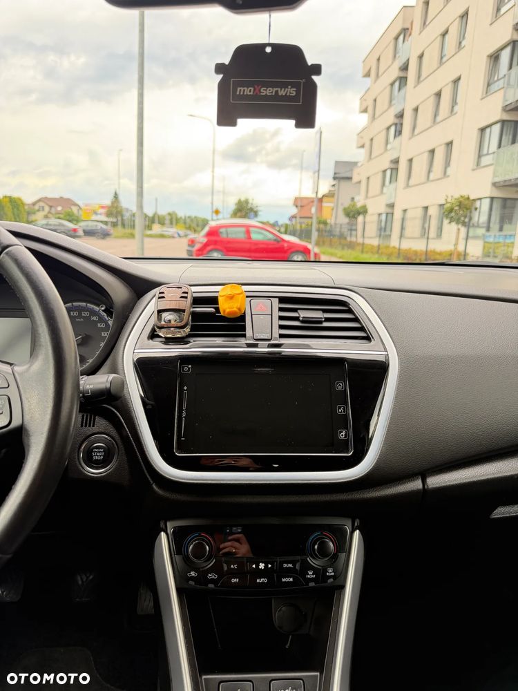 Suzuki SX4 S-Cross 1.0 T Premium - 14