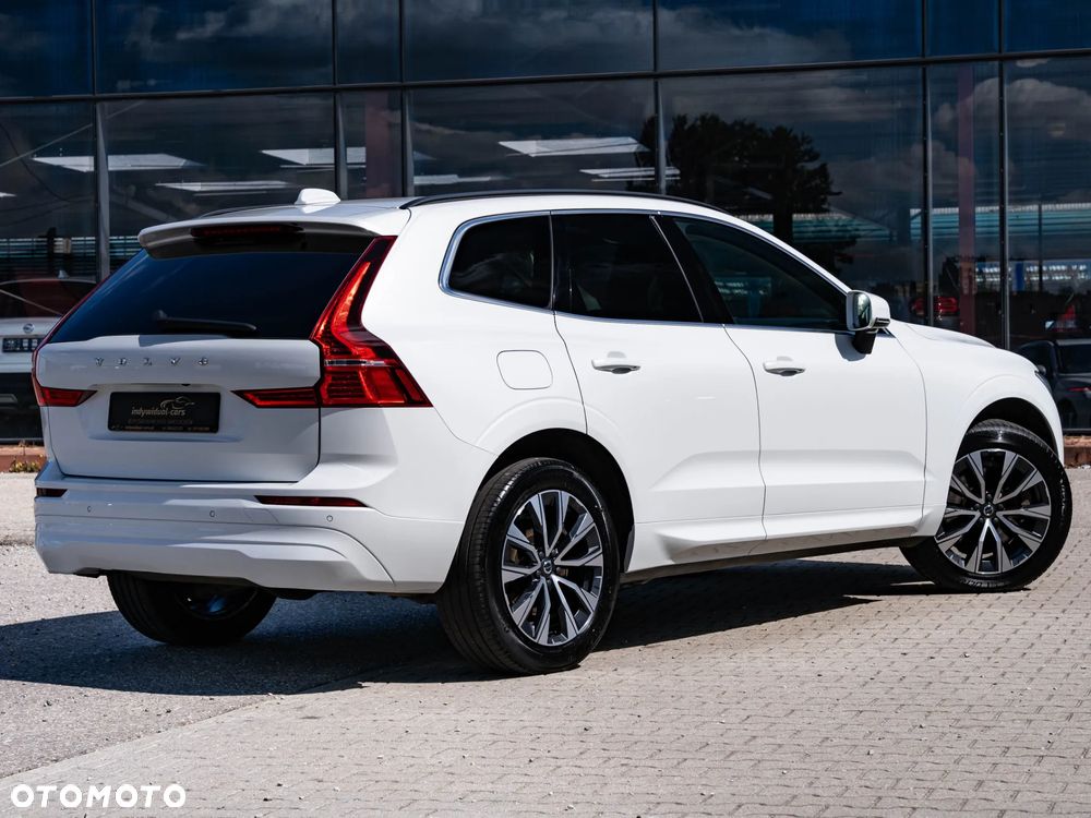 Volvo XC 60 B4 D Geartronic Momentum Pro - 12