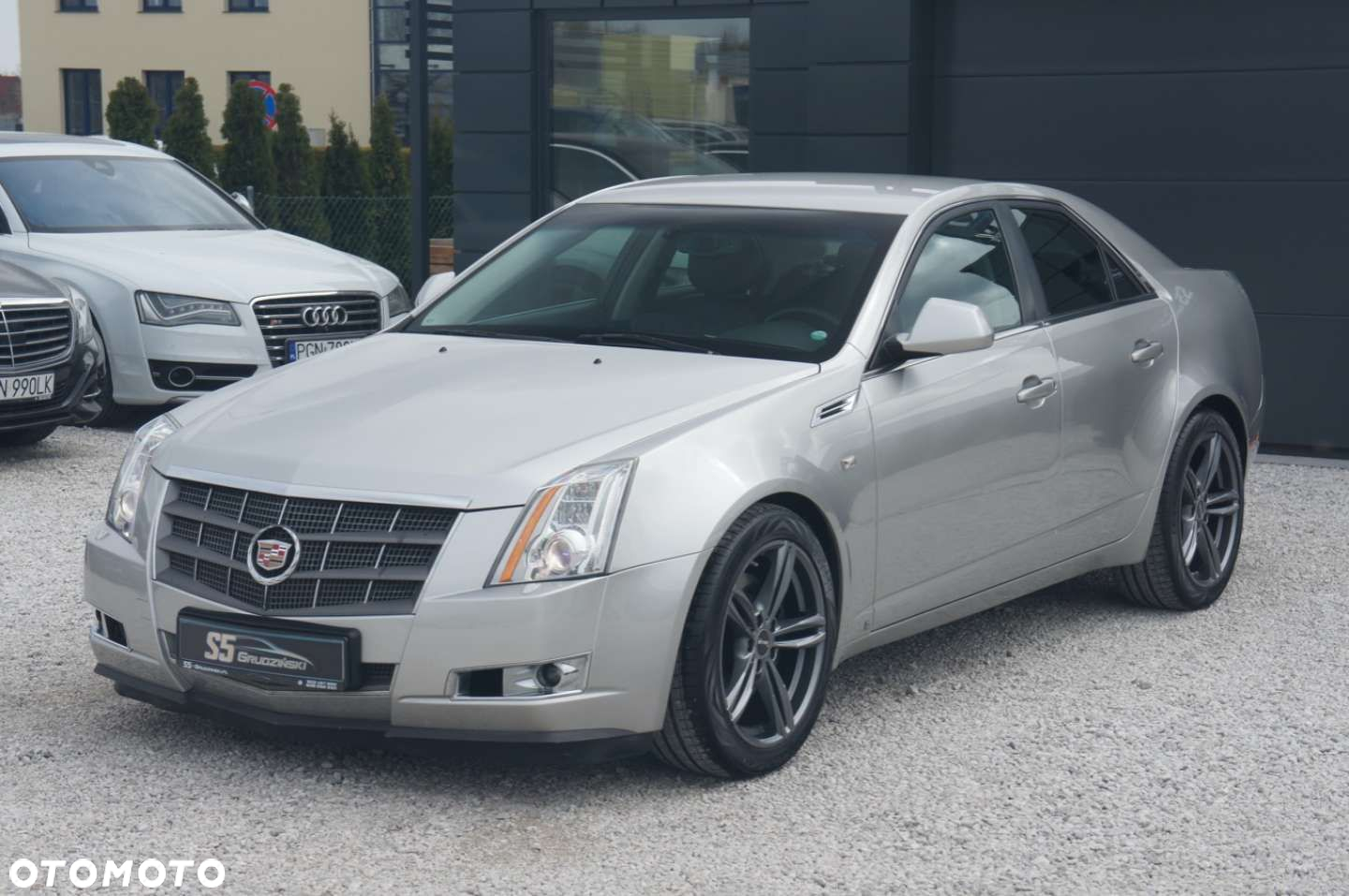 Cadillac CTS - 4