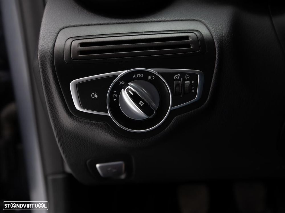 Mercedes-Benz C 180 - 14