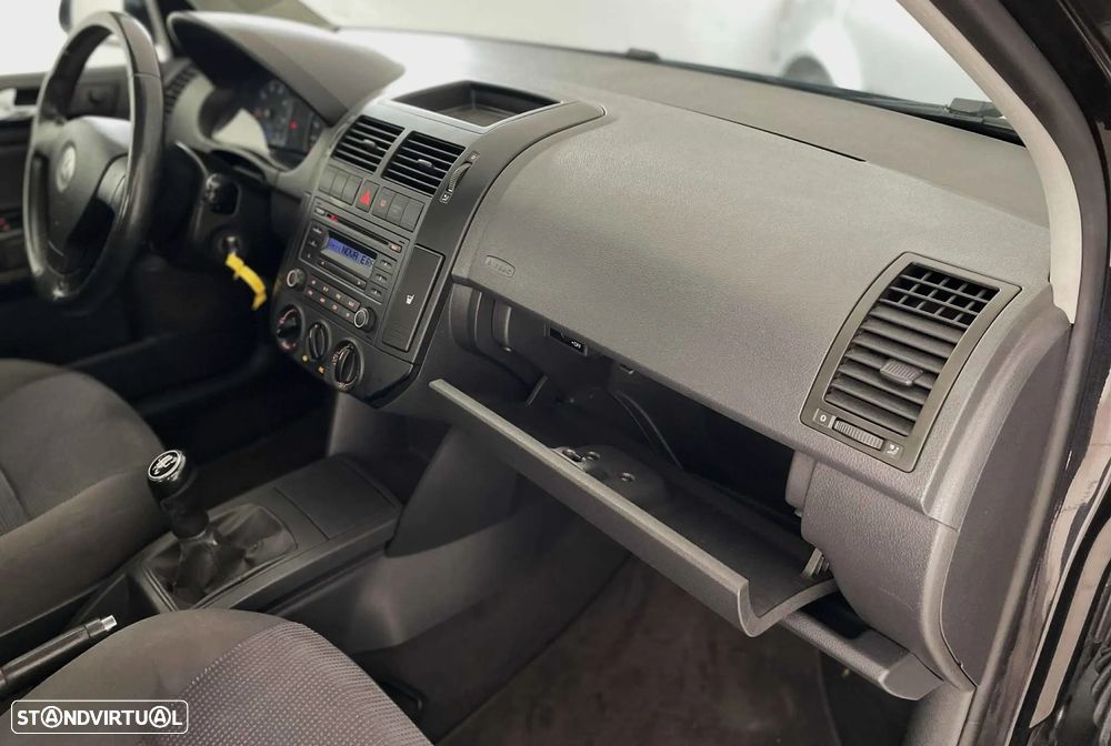 VW Polo 1.2 Confortline AC - 18