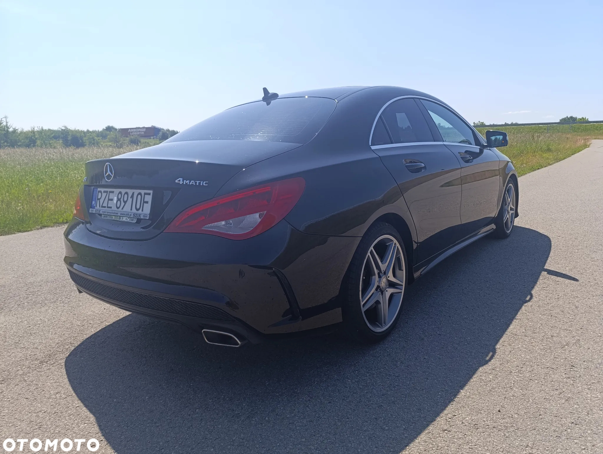 Mercedes-Benz CLA 250 4-Matic - 5
