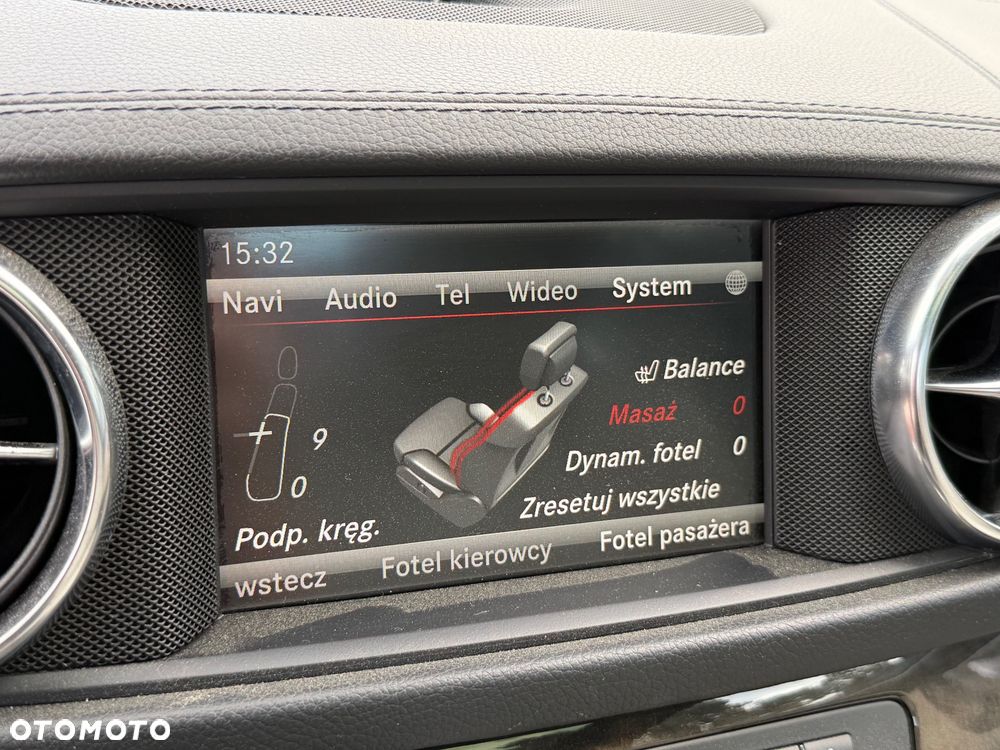 Mercedes-Benz SL 63 AMG - 39