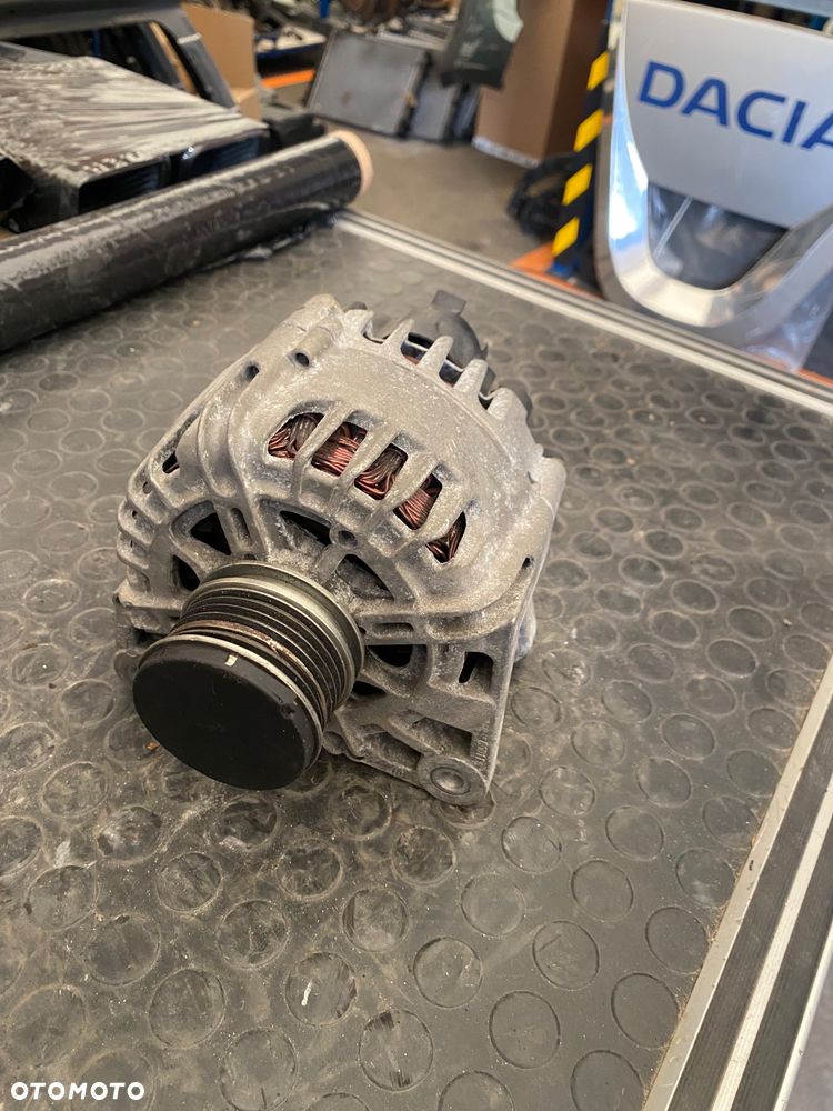 DACIA DUSTER 1 I   1.5 DCI  Logan Sandero 2 II DOKKER LODGY ALTERNATOR DASTER RENAULT SCENIC II THALIA LOGAN 231003831R  TG12C094  2607395A Renault - 2