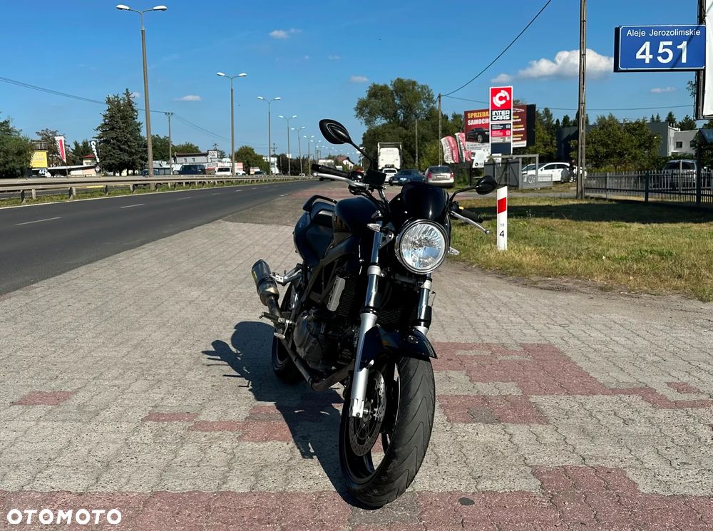 Suzuki SV - 8