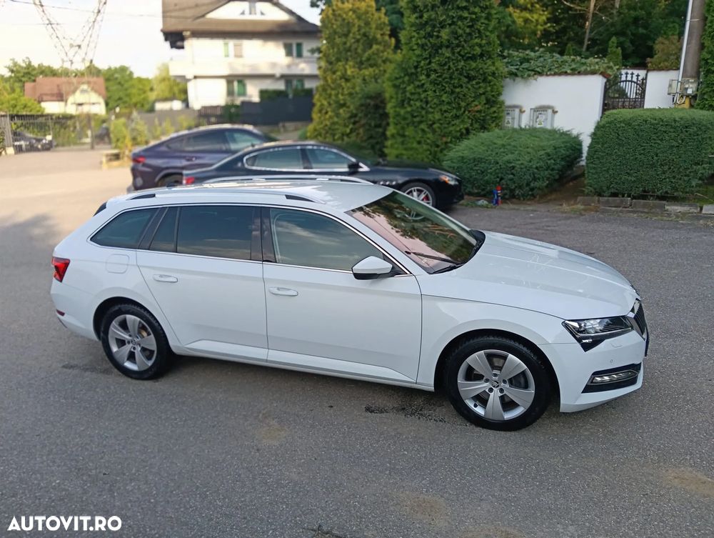 Skoda Superb 2.0 TDI DSG Sportline - 12