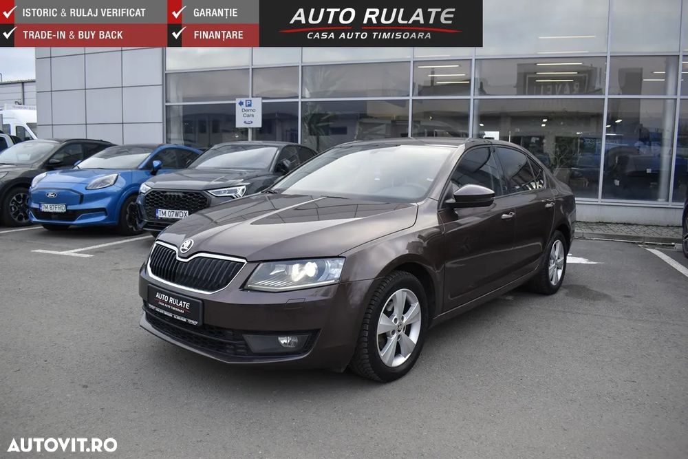 Skoda Octavia 1.6 TDI AMBITION DSG - 1
