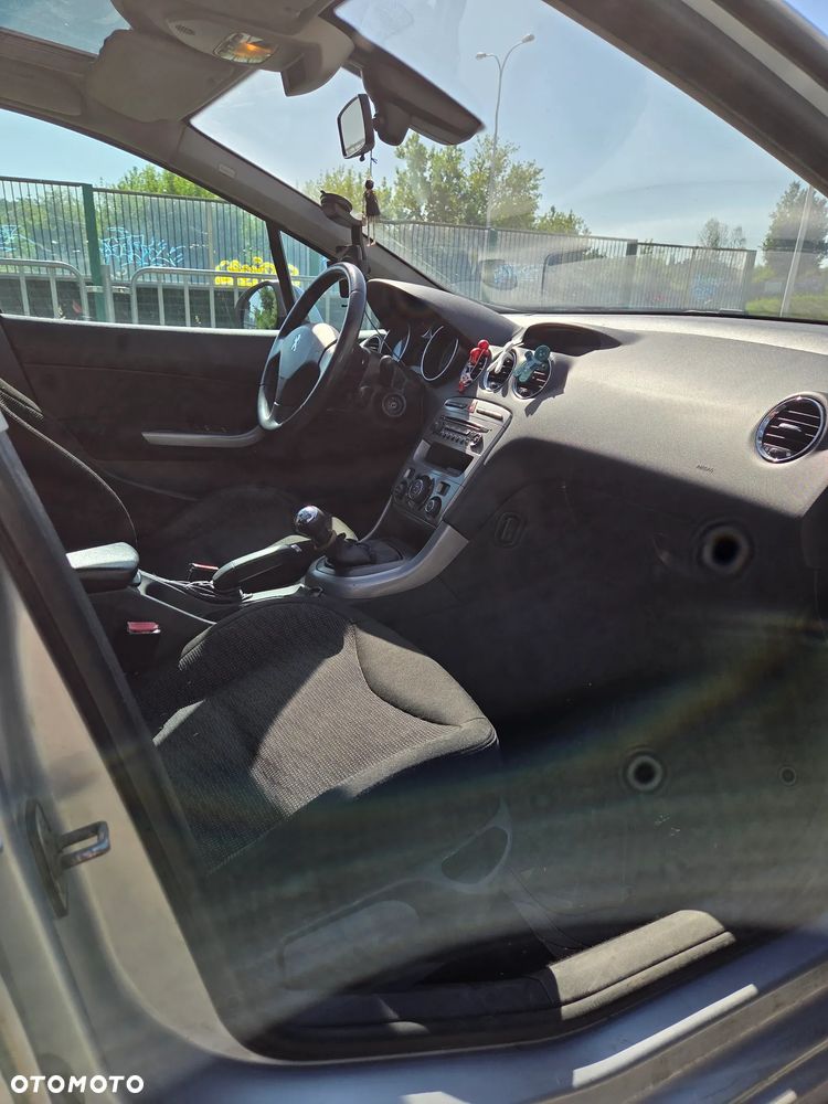 Peugeot 308 1.6 HDi Premium - 9