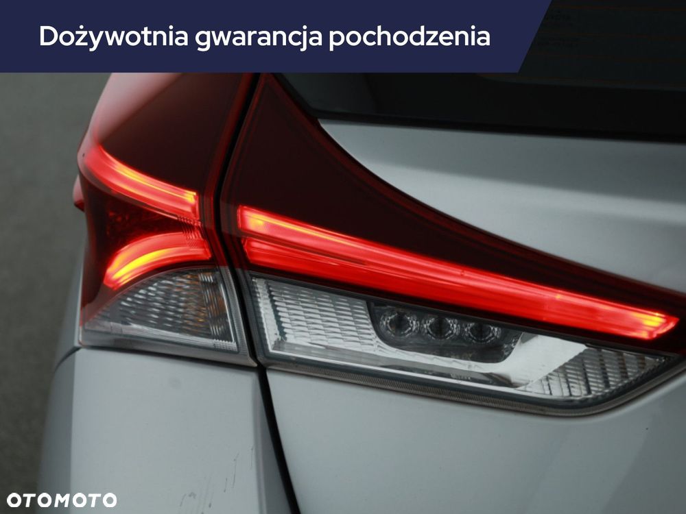 Toyota Auris - 17