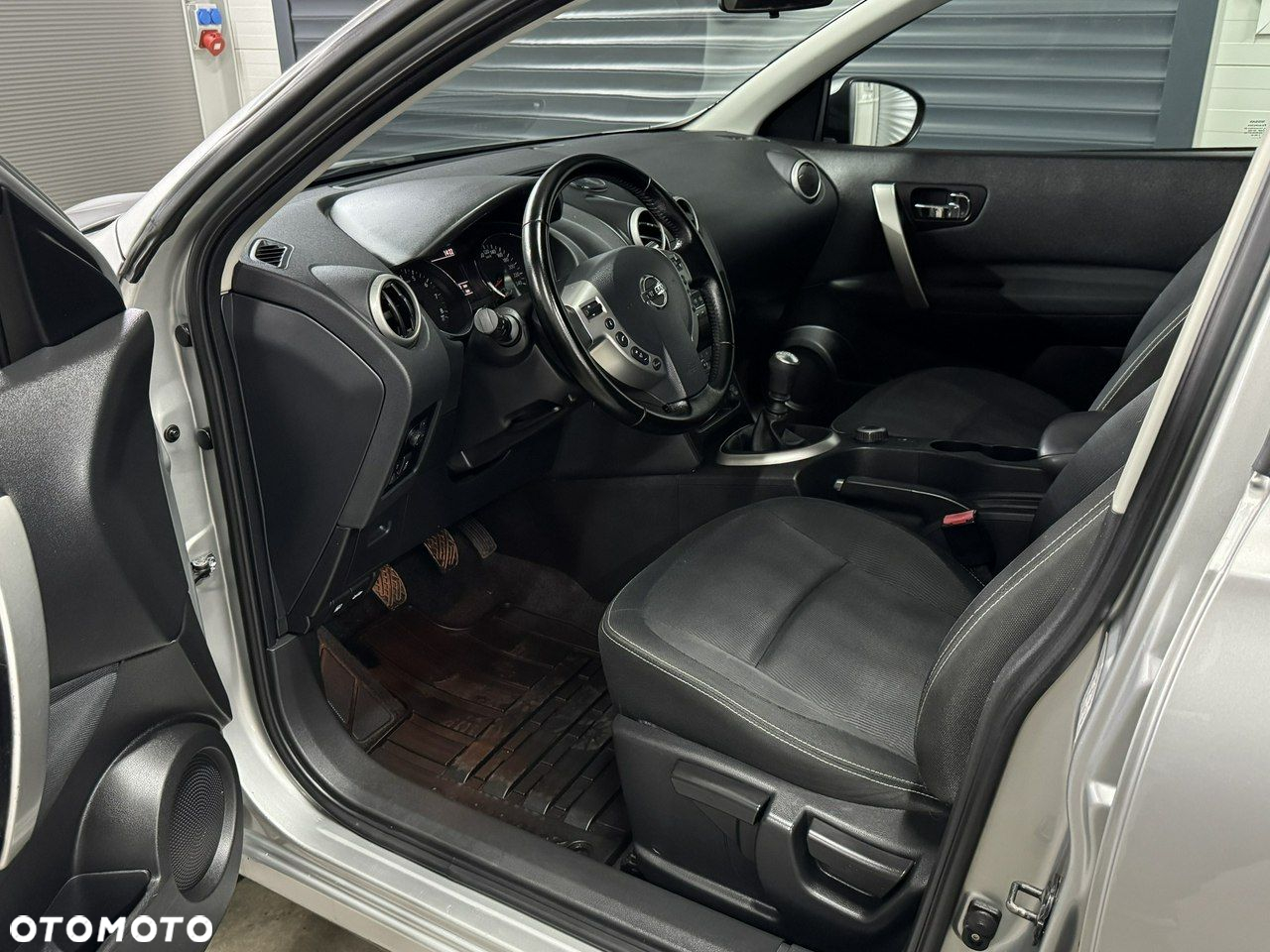 Nissan Qashqai - 11