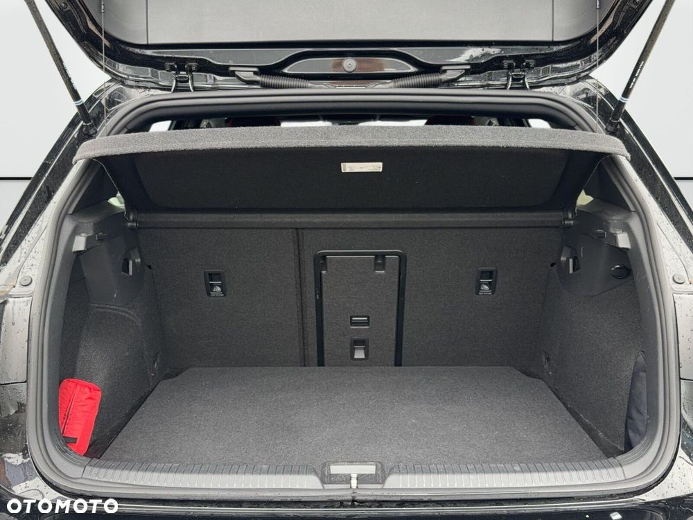 Volkswagen Golf - 36