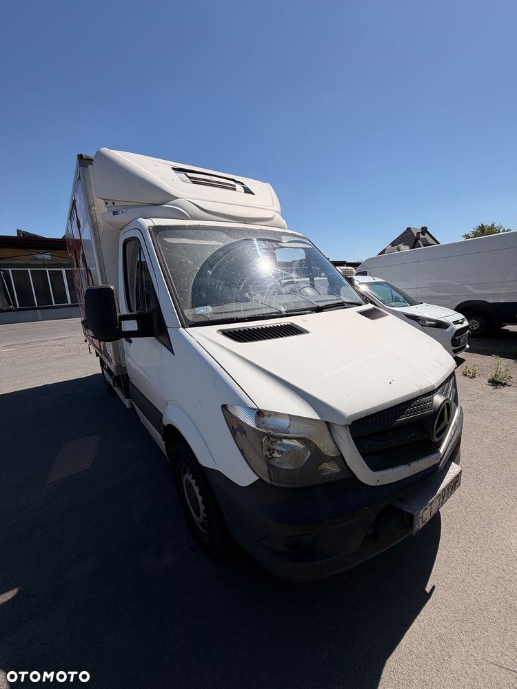 Mercedes-Benz Sprinter - 5