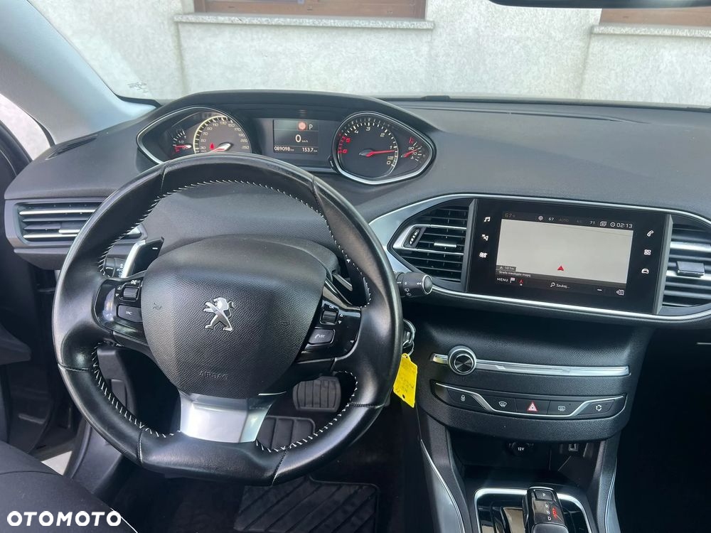 Peugeot 308 - 24