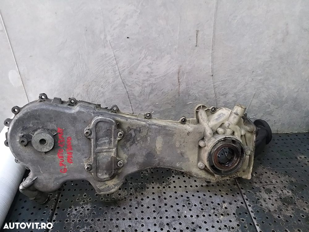 Capac distributie pompa ulei 1.3 mjt fiat grande punto 199 37004600 37005400 - 1
